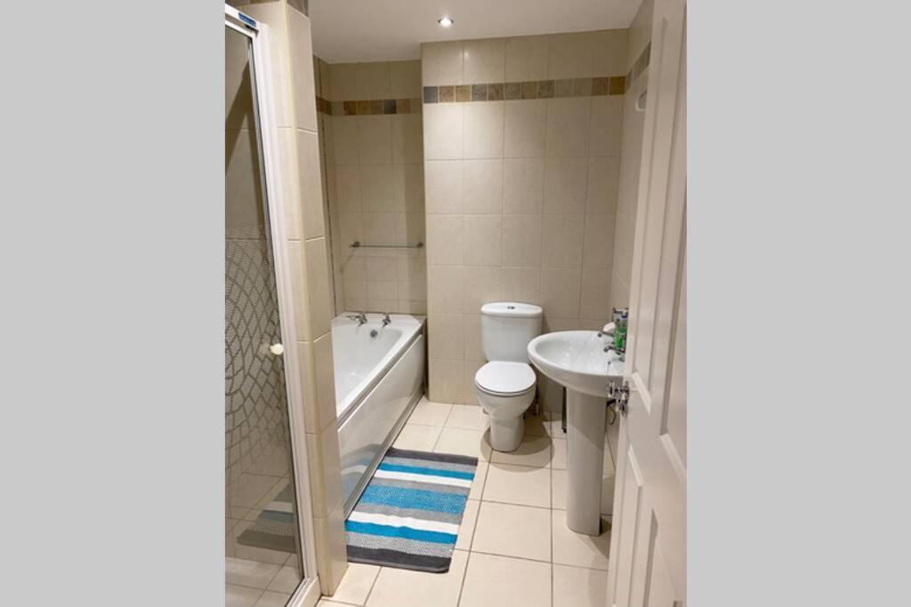 Apartmán Sound Of The Sea - Penthouse In Portrush Exteriér fotografie