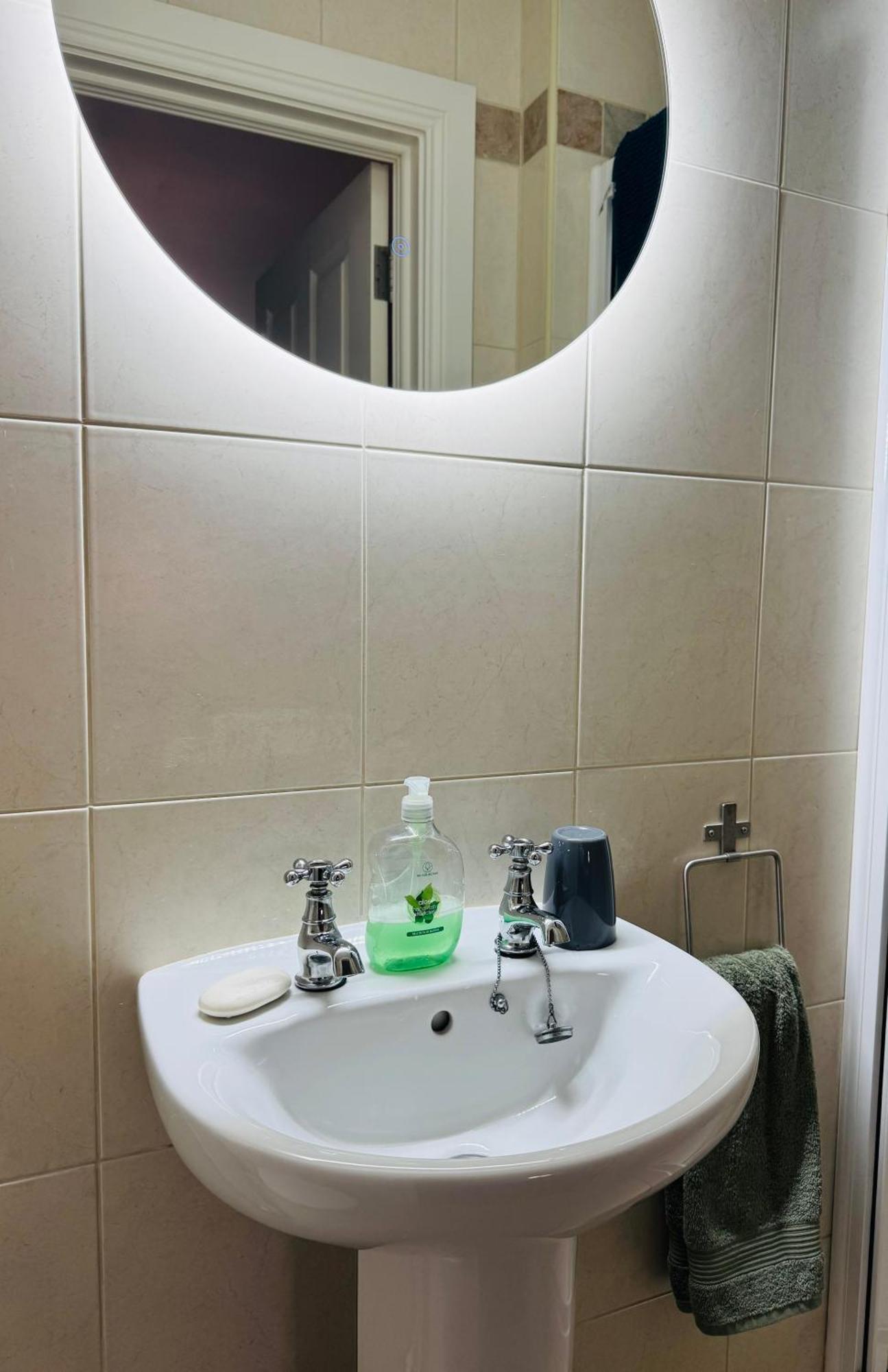 Apartmán Sound Of The Sea - Penthouse In Portrush Exteriér fotografie